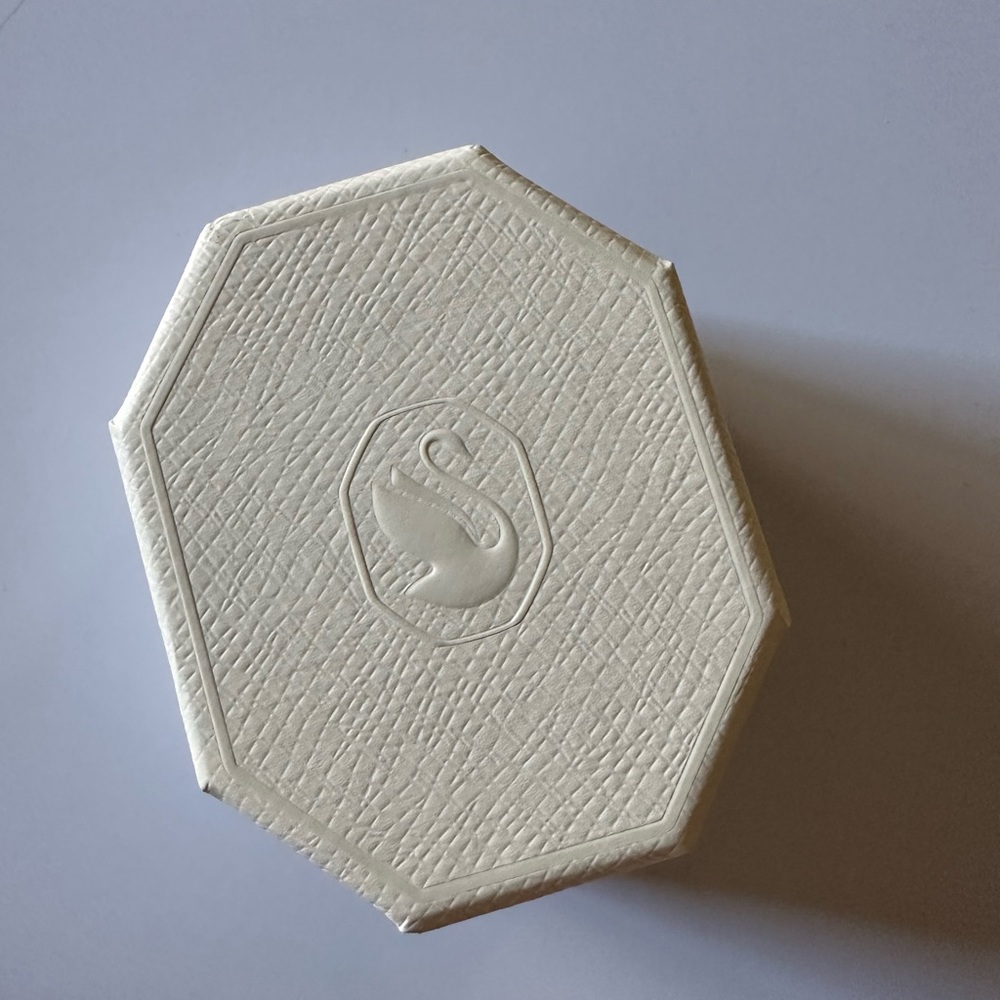Swan Embossed Swarvoski Jewelry Box.  Beautiful keepsake box.